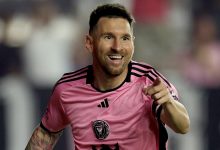 Lionel Messi receives the Presidential Medal of Freedom
